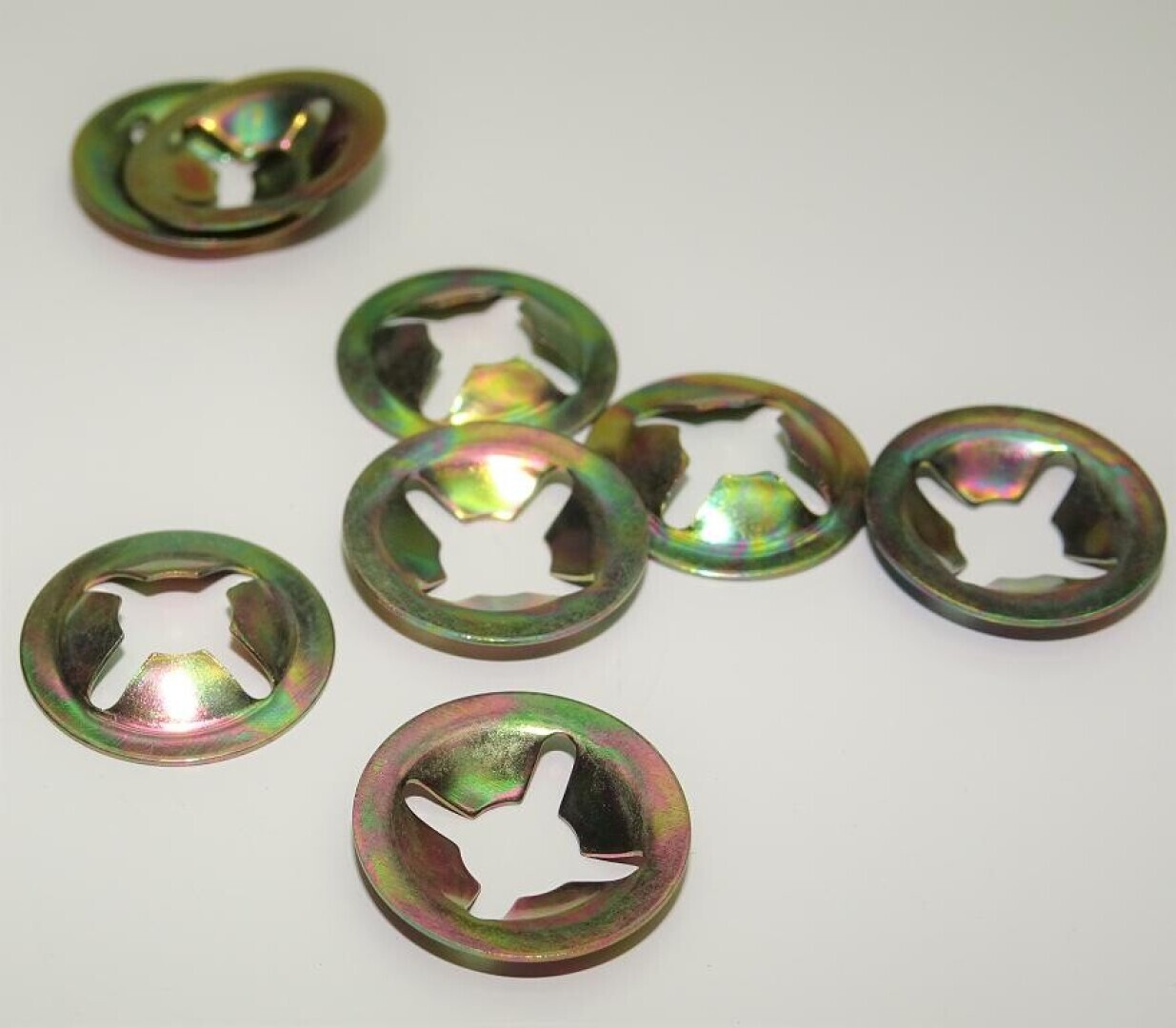 Clip voor deurpaneel