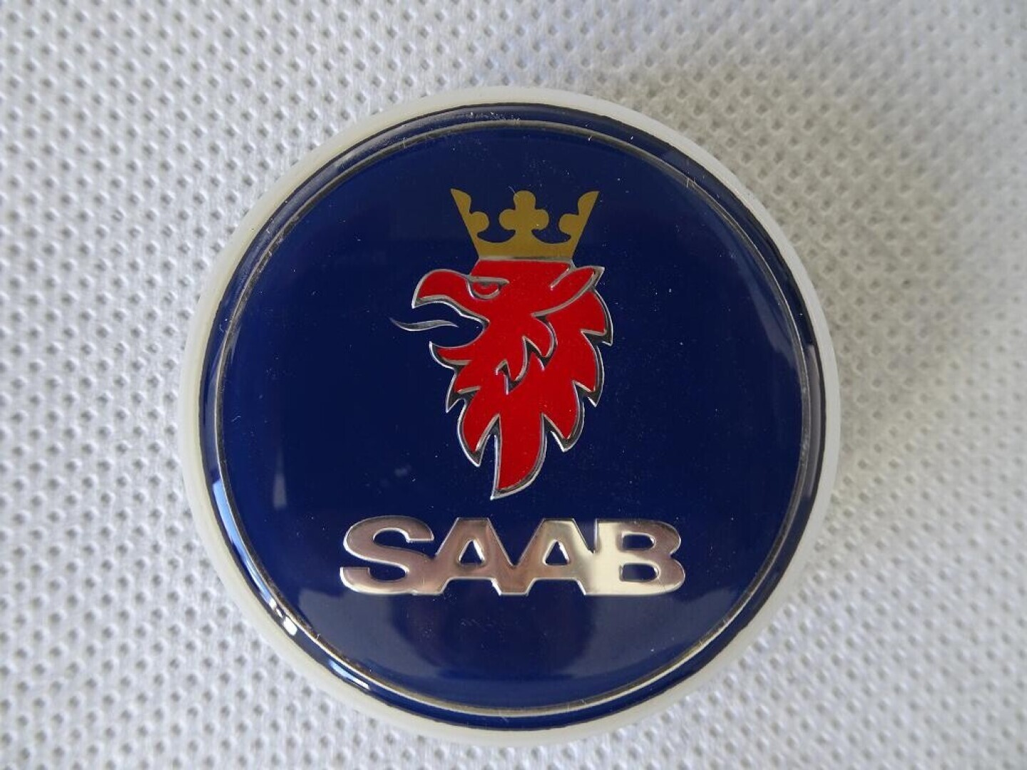 Wielnaafkap alu velg 63 mm.  origineel