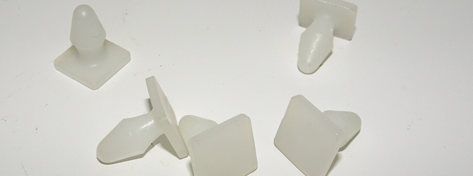 Bevestigingsclip sierstrip